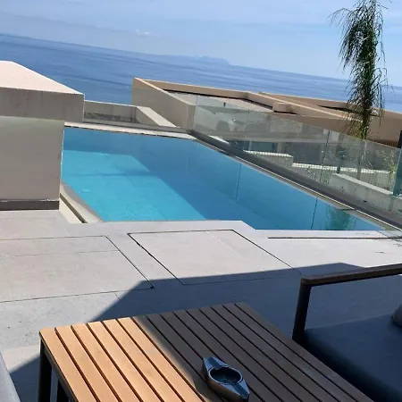 Coast With Pool Holiday home Paljasa
